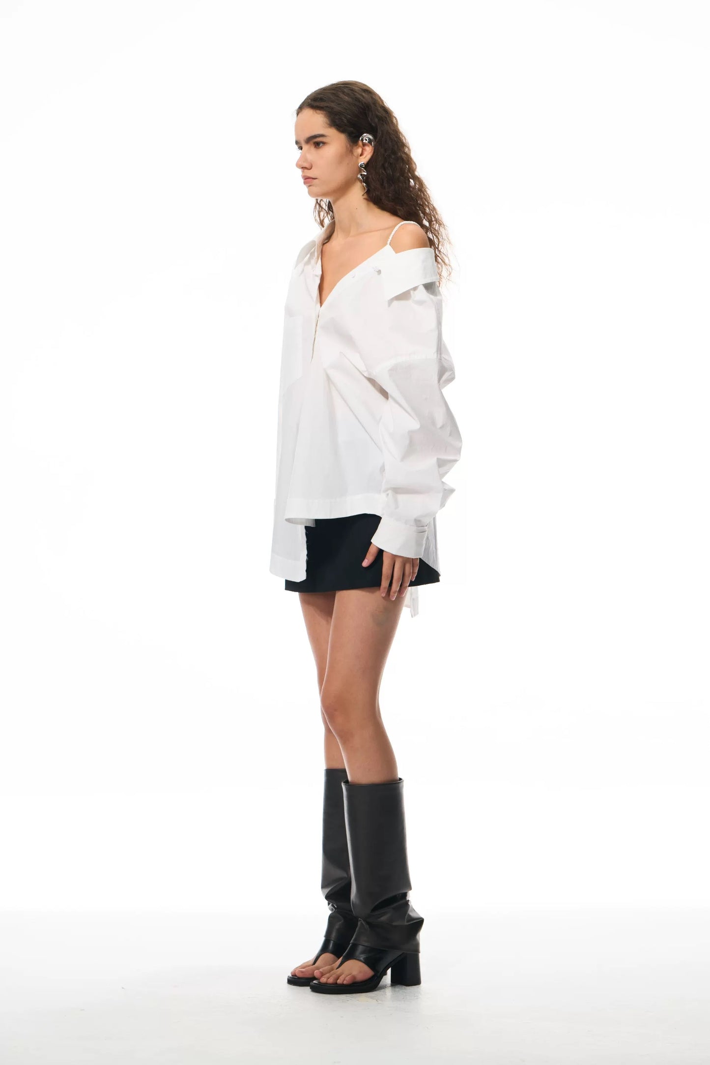 Sightseer Button-Up